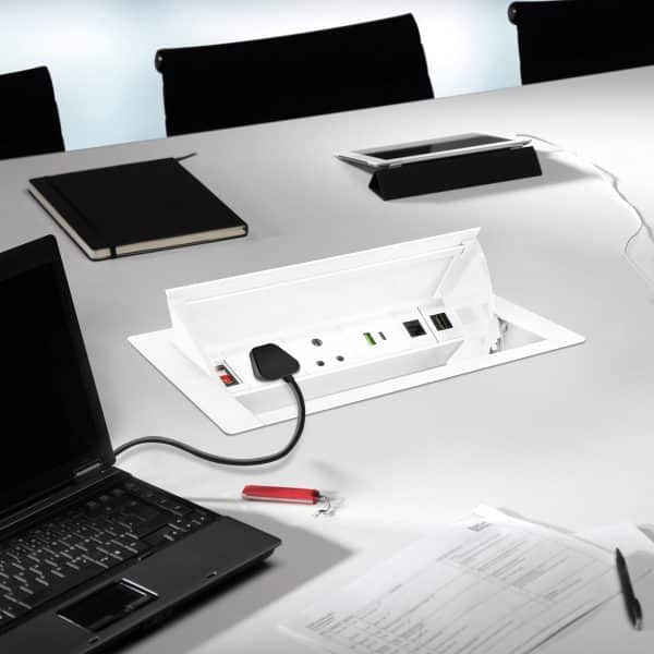MX Aero Flip with GST Connector – Advanced Power & Connectivity Hub